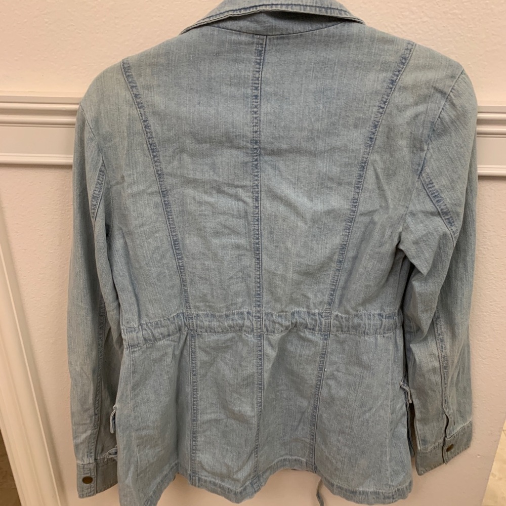 Jean jacket - Picture 2 of 3